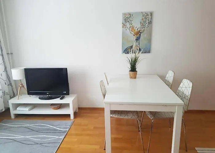 Apartment With Sauna Near The Center