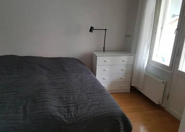 Apartment With Sauna Near The Center